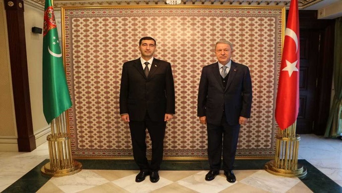 Millî Savunma Bakanı Hulusi Akar, Türkmenistan Savunma Bakanı Korg. Begenç Gundogdiyev ile Görüşme Gerçekleştirdi