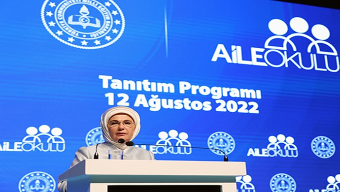 Emine Erdoğan, “Aile Okulu Tanıtım Programı”na katıldı