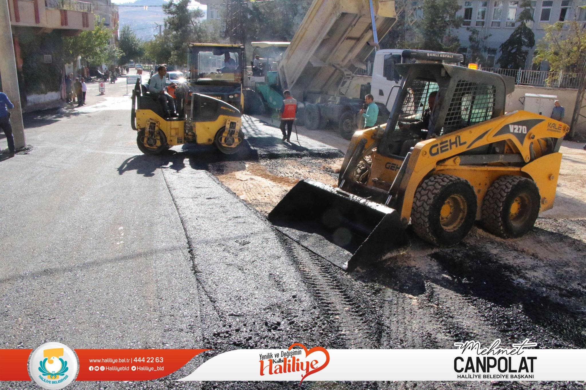 Bir 4 kişi, açık hava ve yazı görseli olabilir