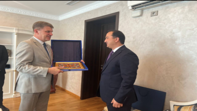 Büyükelçinin Minsk İcra Komitesi Başkanı ile görüşmesi hakkında