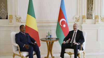 Azerbaycan ve Kongo cumhurbaşkanları baş başa görüştü